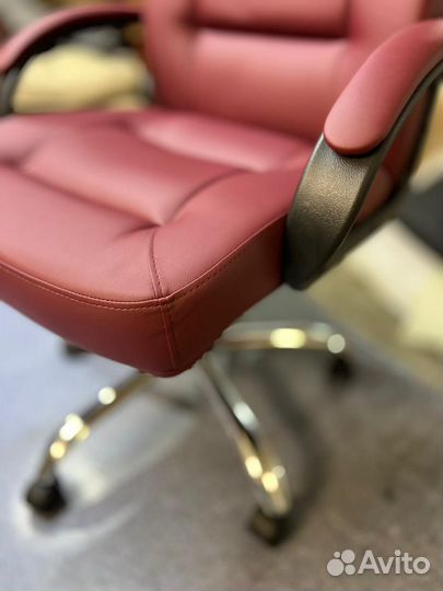 Компьютерное кресло