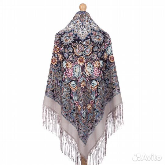 Павловопосадский платок Бенефис