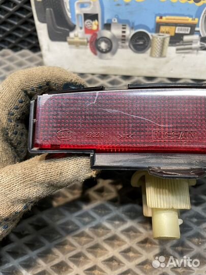 Дополнительный стоп сигнал Nissan Primera P12