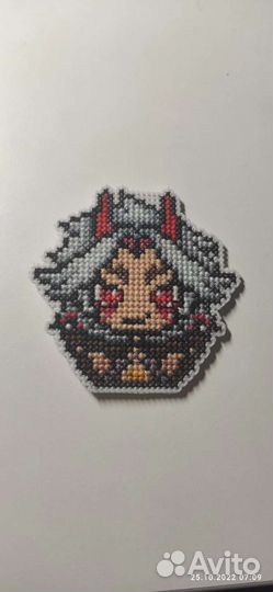 Значок-вышивка 
