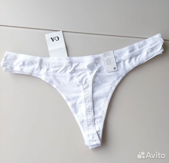 Стринги белые на. XL Бренд C&A