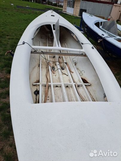 Швертбот финн