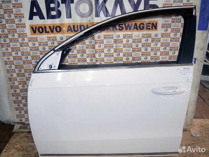 Дверь передняя правая Фольксваген Пассат Б7 Белая