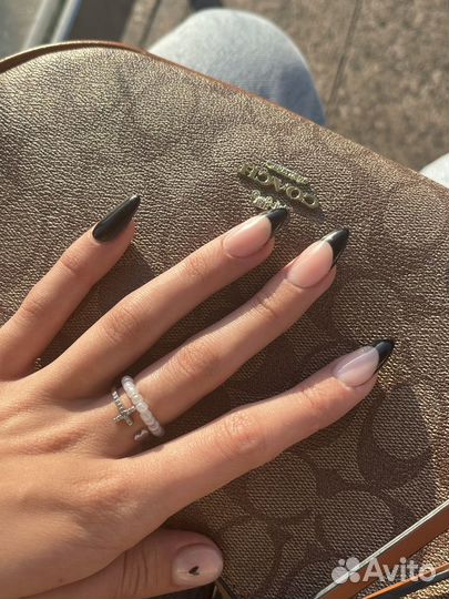 Маникюр на дому