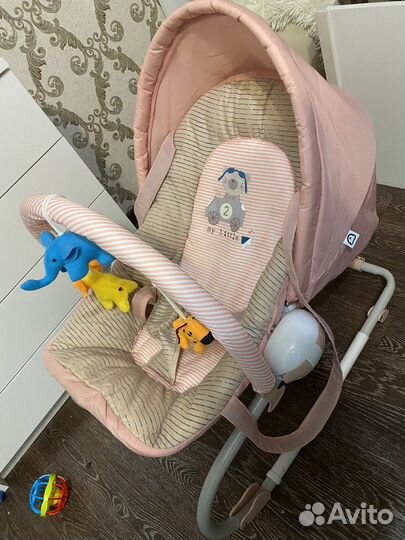 Шезлонг детский