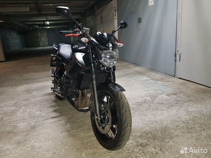 Yamaha XJ6n