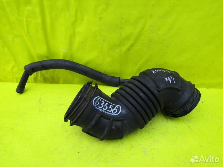 Воздушный патрубок Hyundai i40 11-15г 63556