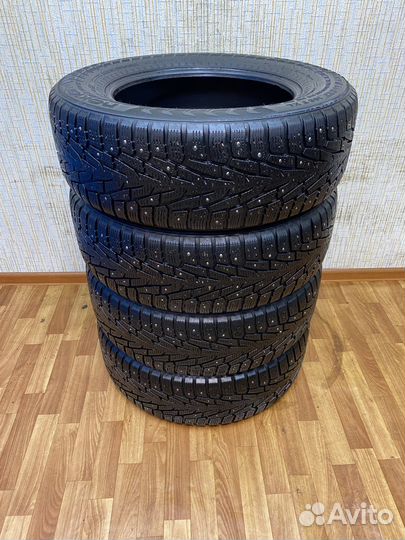 Nokian Tyres Hakkapeliitta 7 SUV 235/65 R17