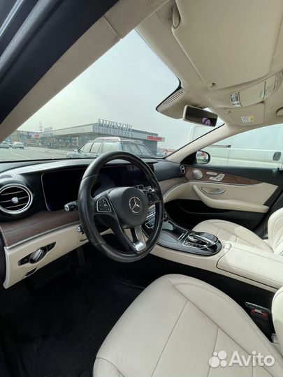 Mercedes-Benz E-класс 2.0 AT, 2016, 200 000 км