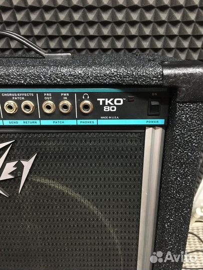Басовый комбоусилитель Peavey TKO 80