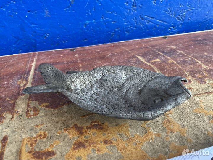 Пепельница рыба каслинское литье 2