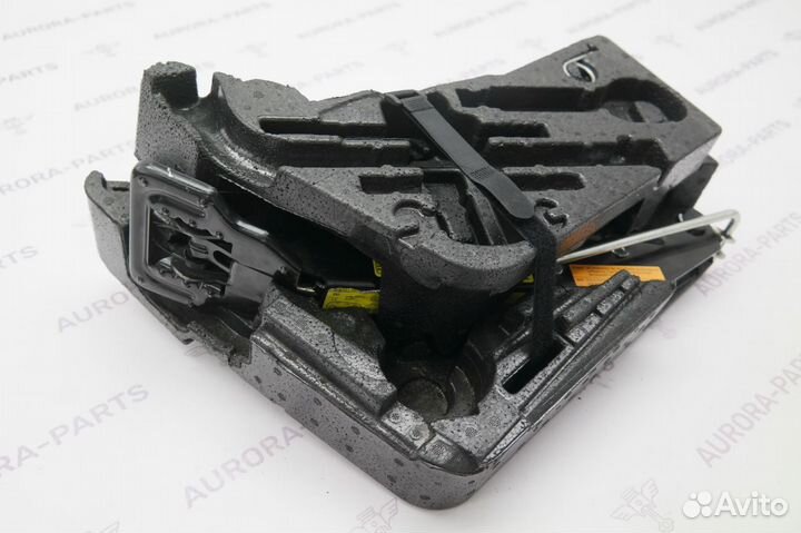 Домкрат audi Q7 2009-2015