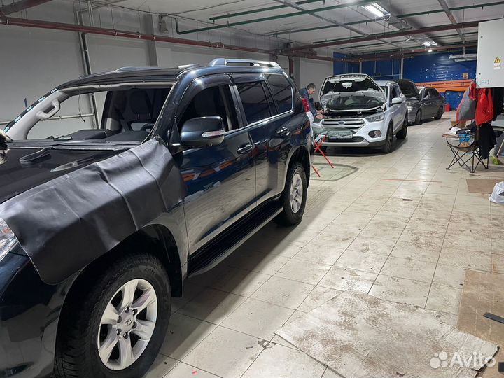 Лобовое стекло Бмв е53 х5 x5 e53