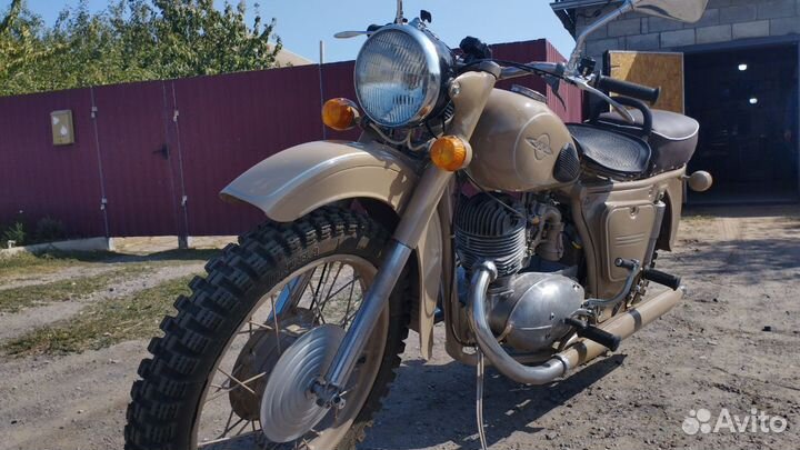 Мотоцикл иж-56