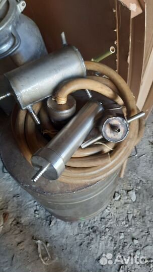 Самогонный аппарат бу из нержавейки вместе с баком