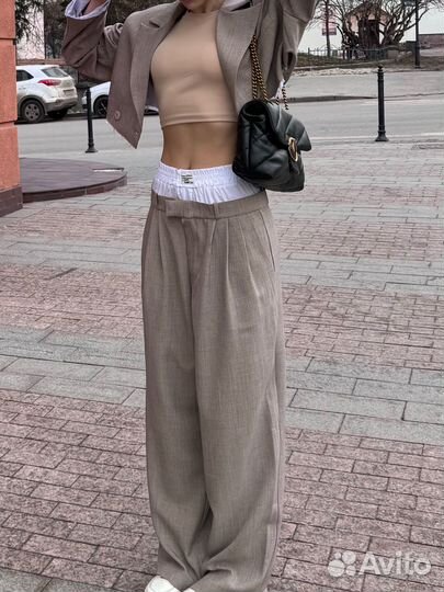 Брючный костюм женский 42 44