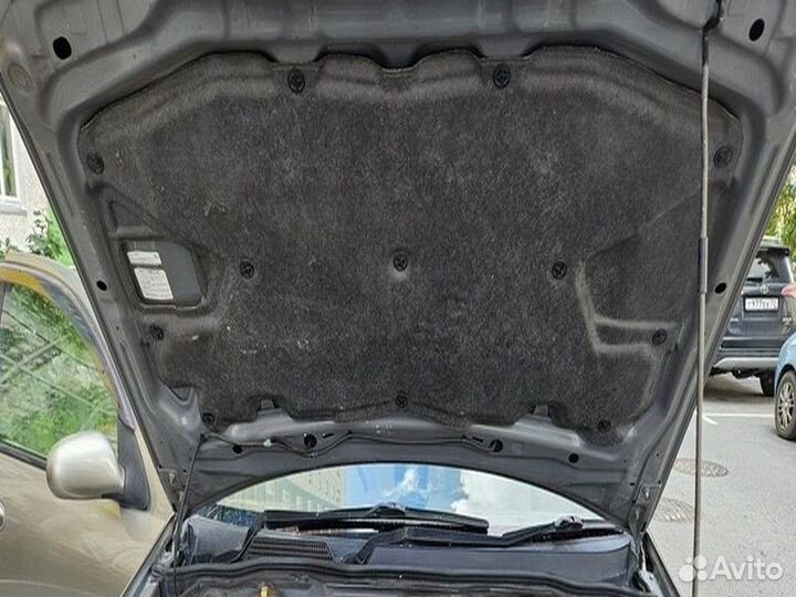 Обшивка капота Nissan Bluebird Sylphy FG10