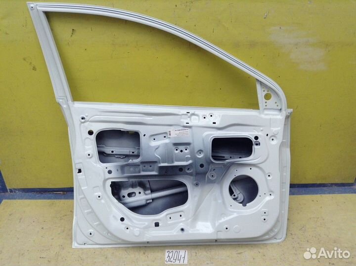 Hyundai Solaris седан Дверь Передняя Левая