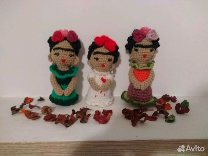 Вязаные игрушки и куклы