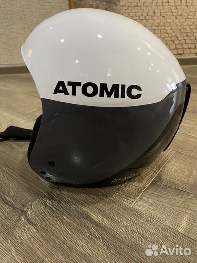 Шлем горнолыжный и очки Atomic
