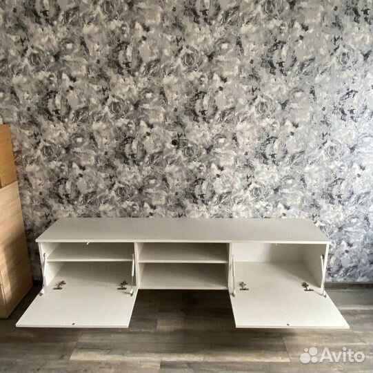 Тумба под телевизор