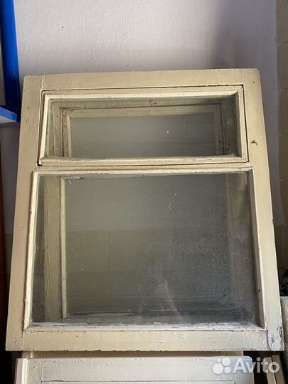 Рамы деревянные застекленные с фурнитурой