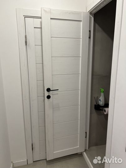 Двери межкомнатная с коробкой бу