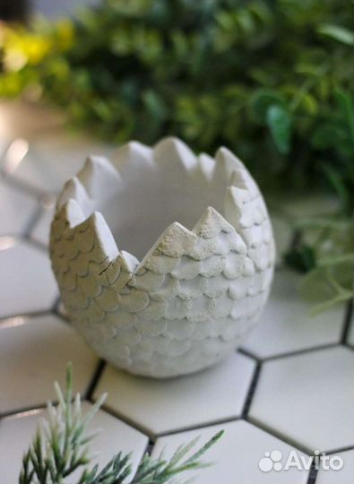 Кашпо, подсвечник яйцо Дракона