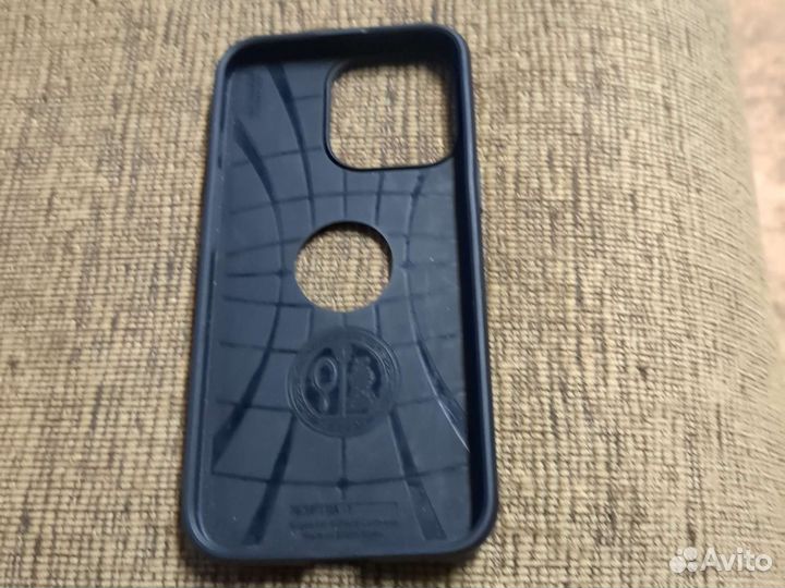 Spigen чехол iPhone 13 pro