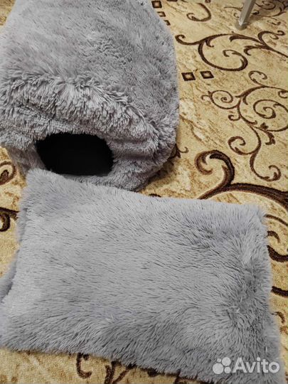 Домик-лежанка для кошек и собак