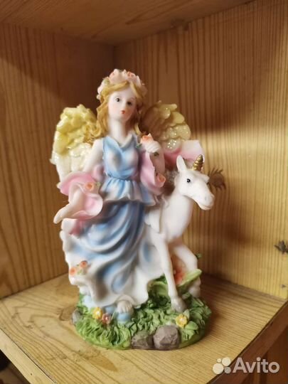Статуэтка ангел из Европы