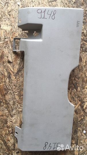 Накладка на торпедо (консоль) левая нижняя Dodge 5