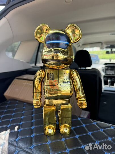 Игрушки bearbrick Золото