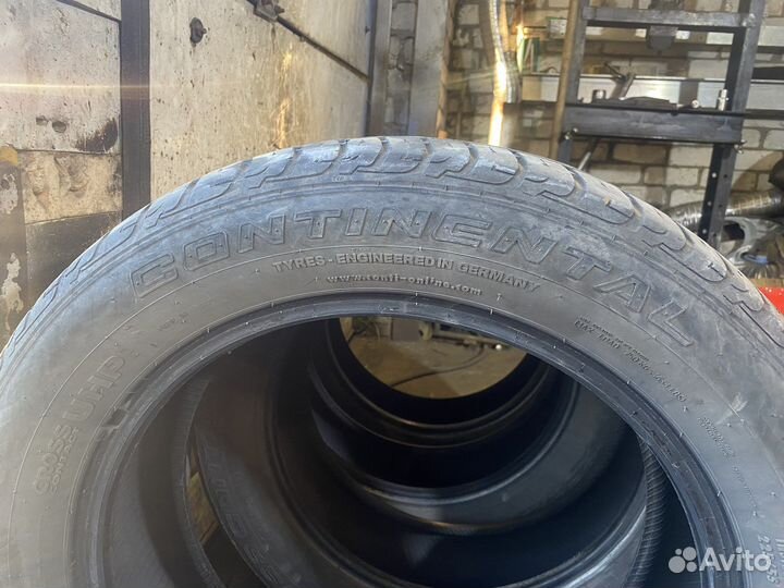 Continental ContiCrossContact UHP 225/55 R18