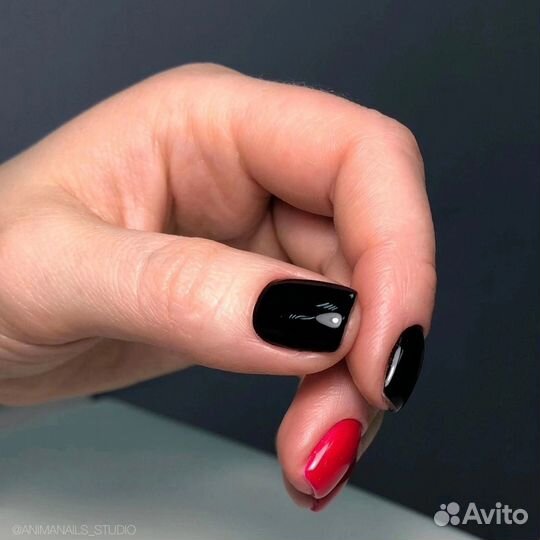 Маникюр/Педикюр на Бетховена