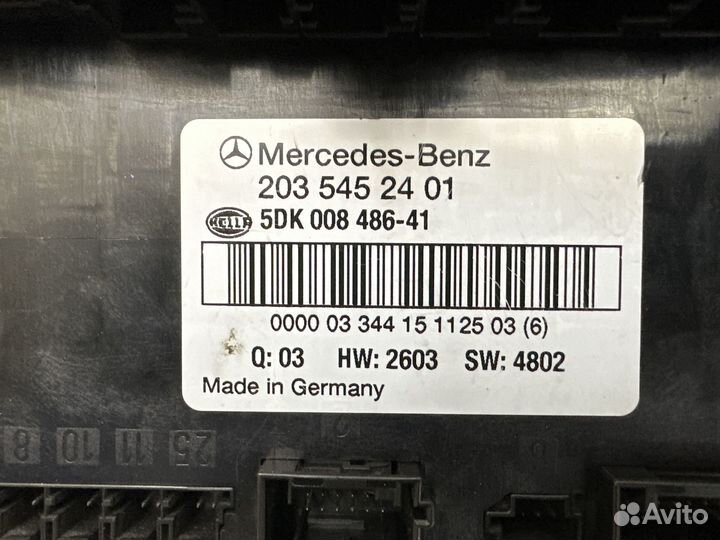 Блок предохранителей Mercedes W203
