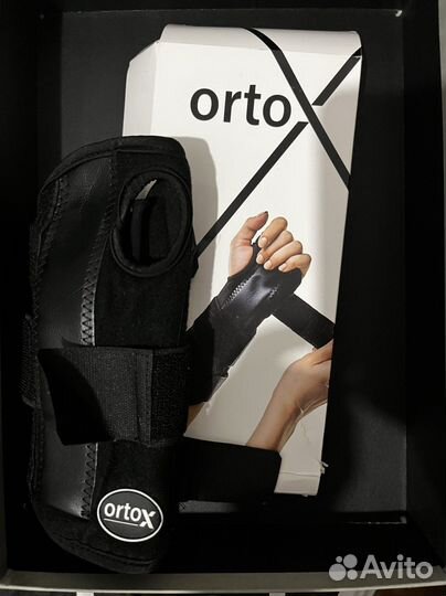 Ортез на лучезапястный сустав правый