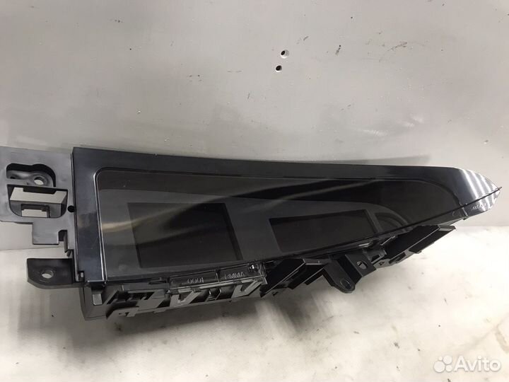 Дисплей информационный Mazda 3 BL 2010г