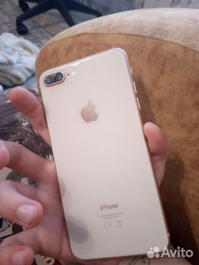 iPhone 8 Plus, 64 ГБ