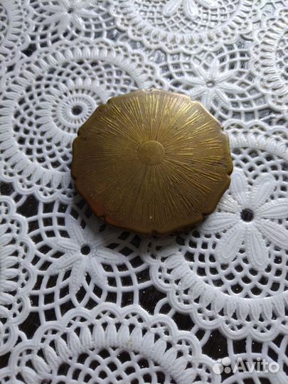 Пудреница СССР латунь