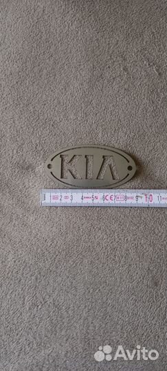 Эмблема KIA