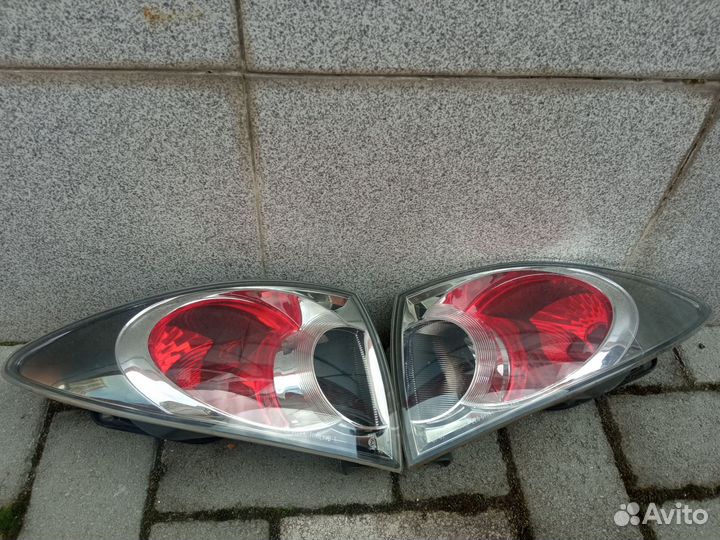 Задние внешние фонари на мазду6 GYW3