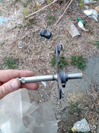 5EB-18101-10-00 Вал, Yamaha