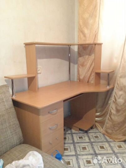 Компьютерный стол. бу