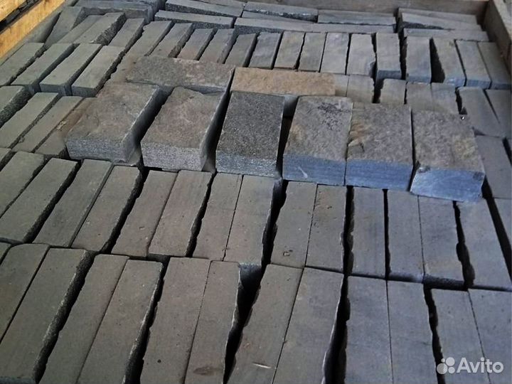 Брусчатка габбро - диабаз 200*100*50 пил-кол