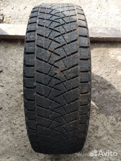 Bridgestone Blizzak DM-Z3 215/65 R16 98Q