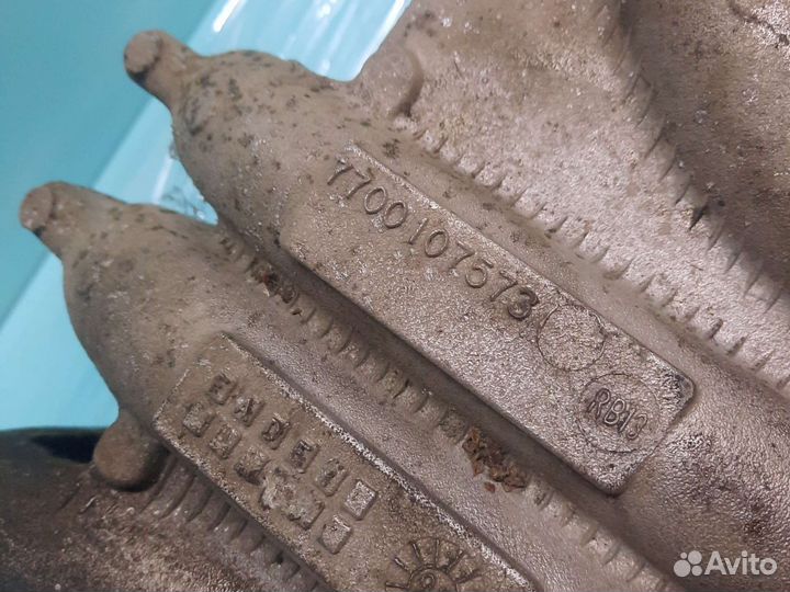 Впускной коллектор Renault megane 1