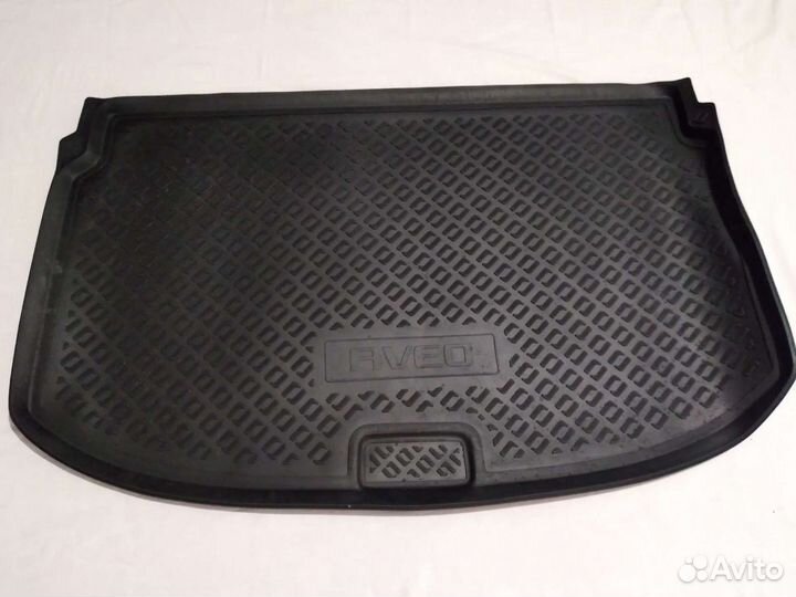 Коврик в багажник aveo t300 хетчбек