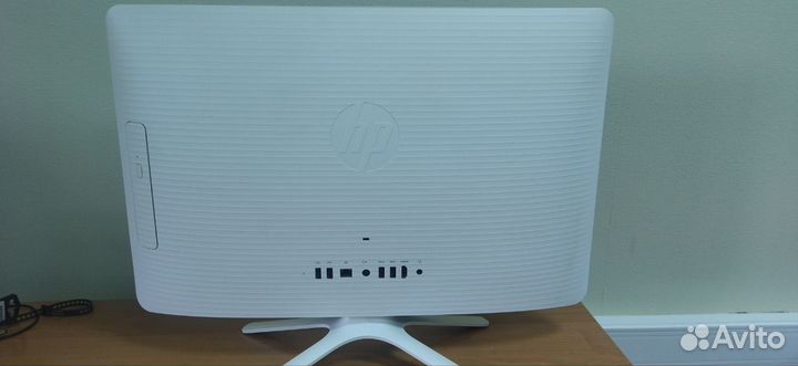 Моноблок HP 22-b014ur