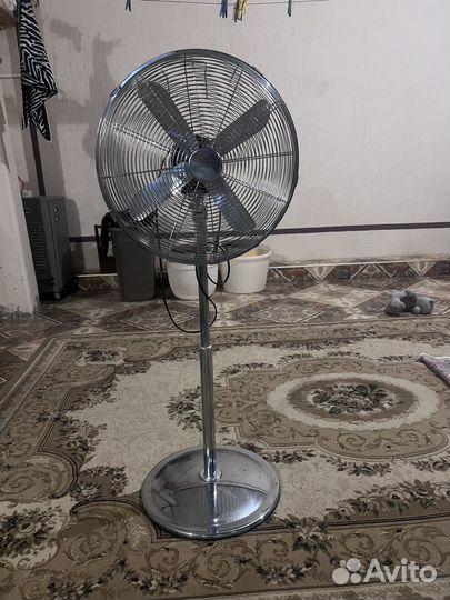Вентилятор напольный